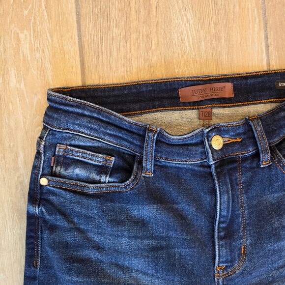 Judy Blue Women’s Jeans 7/28 High Rise Straight Leg Dark Wash Stretch Denim - Picture 3 of 13